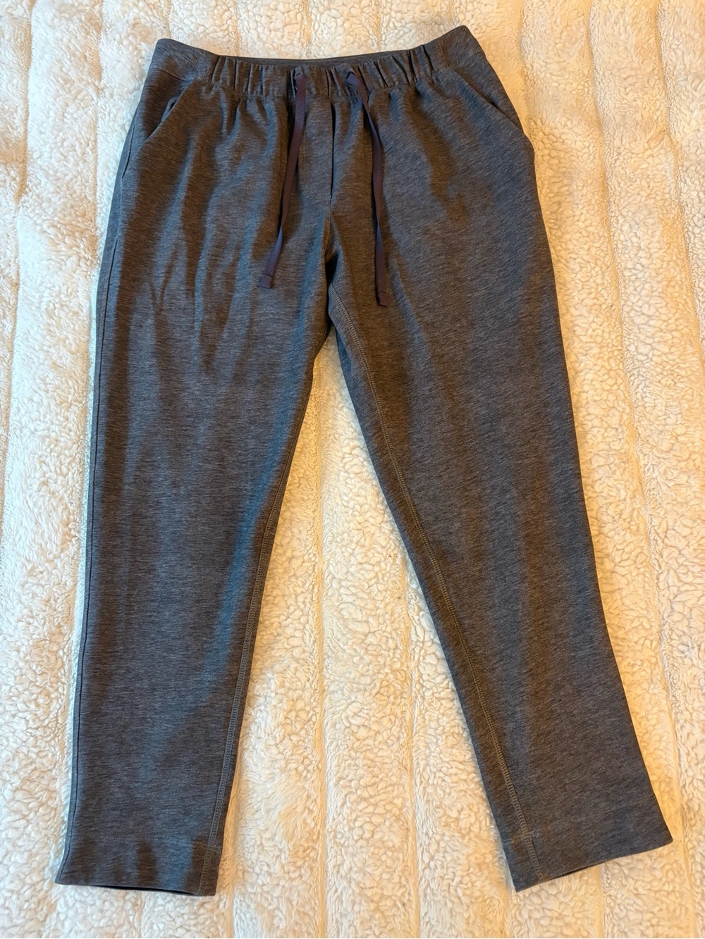 lululemon athletica Women's Charcoal Gray Drawstring Joggers